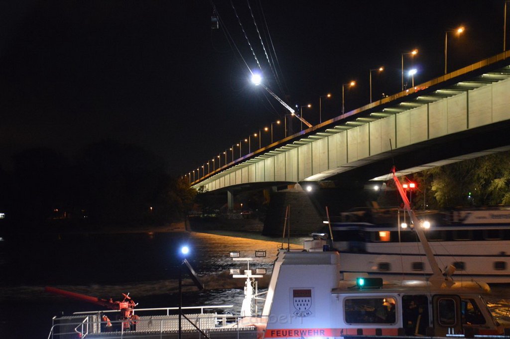 Einsatz BF Hoehenretter Koelner Seilbahn Hoehe Zoobruecke P2607.JPG - MIRKO_WOLF